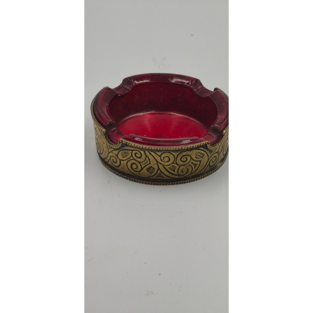 Vtg Mid Century Bohemian Ruby Red Glass Ashtray Gold Ornate Filigree Rim - Picture 4 of 8